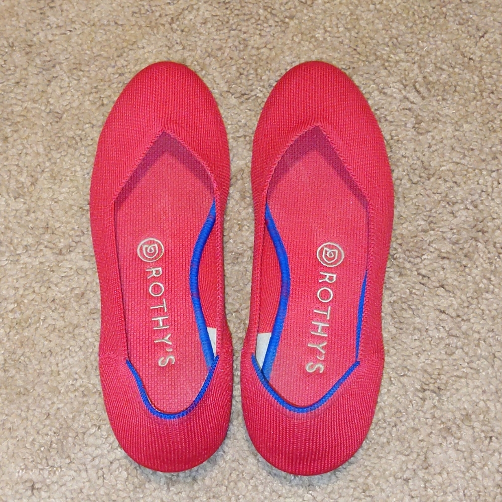 Berry Rothys Size 7
